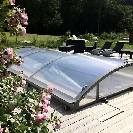 Chalet 7 Pers. Avec Piscine Commune 69020 Bionnay