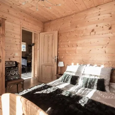 Chalet 7 Pers. Avec Piscine Commune 69020 Bionnay